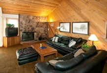 RedAwning Snowcreek Condo